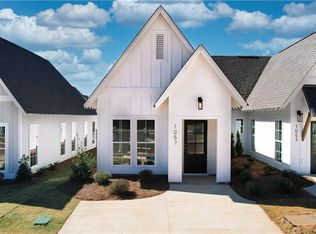 1208 Hidden Den Trl, Opelika, AL 36801