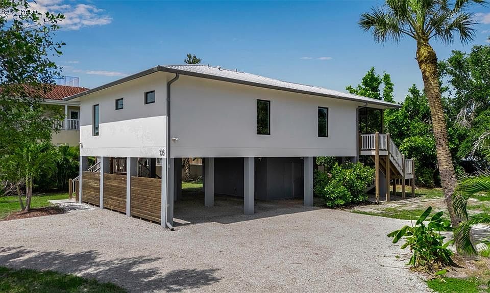 1st image of 105 Shore Rd