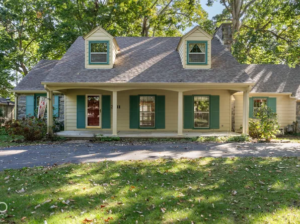 3211 Nugent Blvd, Columbus, IN 47203