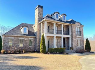 3550 S Pope Rd, Rogers, AR 72758