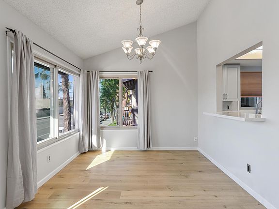 2nd image of 6716 Clybourn Ave Unit 207