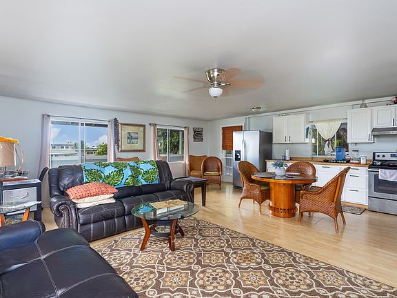 3rd image of 76-6122 Plumeria Rd