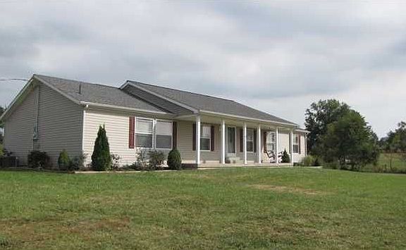 3rd image of 7789 Eminence Pike