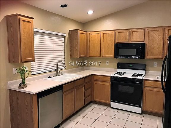 2nd image of 3205 Mastercraft Ave #0