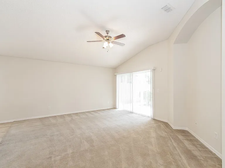 2318 Cherokee Cove Trl — Photo 3