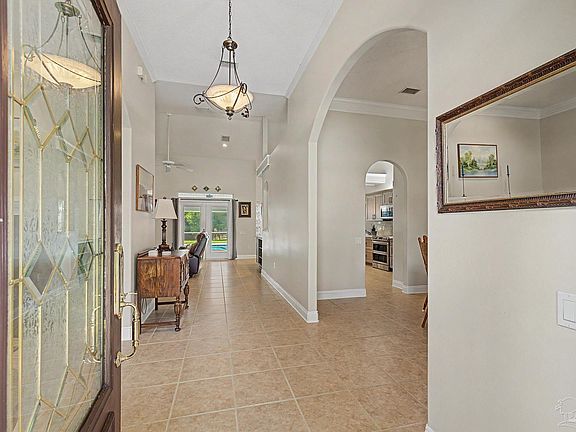 4th image of 3019 Greystone Dr