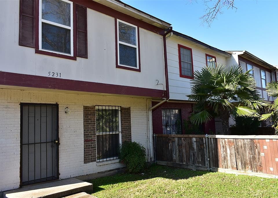 1st image of 5231 Grovewood St
