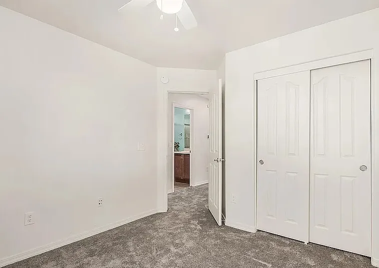 748 W Paseo Celestial — Photo 11