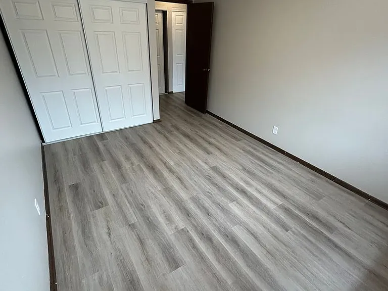 Highland Gables Apartments — Photo 21