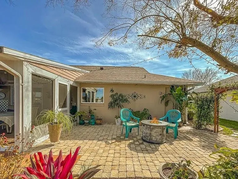 13 Cedarford Ct — Photo 11