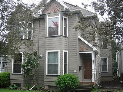 25 SE 26th Ave #1 — Photo 16