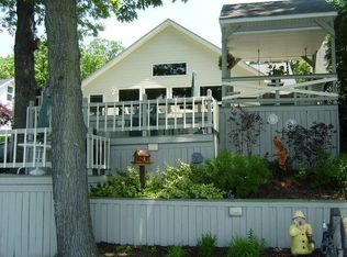 2049 Miles Rd, Lapeer, MI 48446