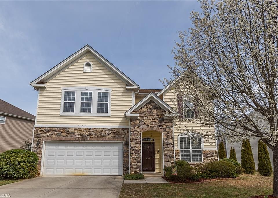 2nd image of 4044 Shadetree Dr