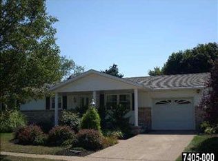 2246 Cedar Rd, York, PA 17408