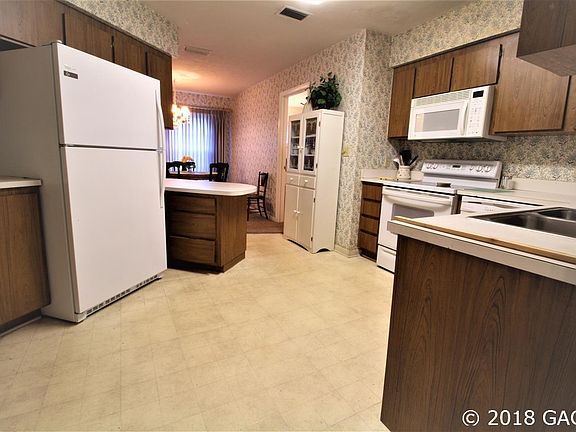 3rd image of 8676 NW 38th Cir