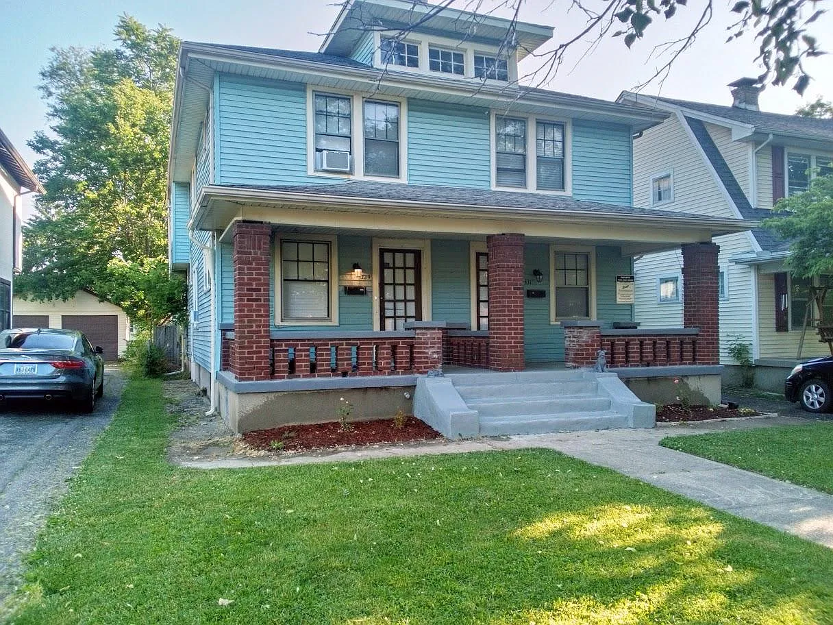 329 Knecht Dr photo 1
