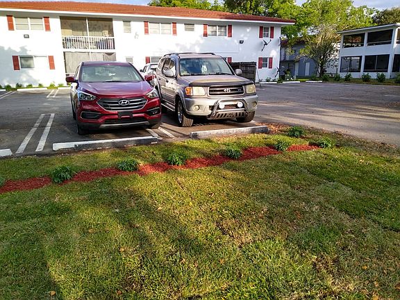 2nd image of 10120 NW 36th St #4