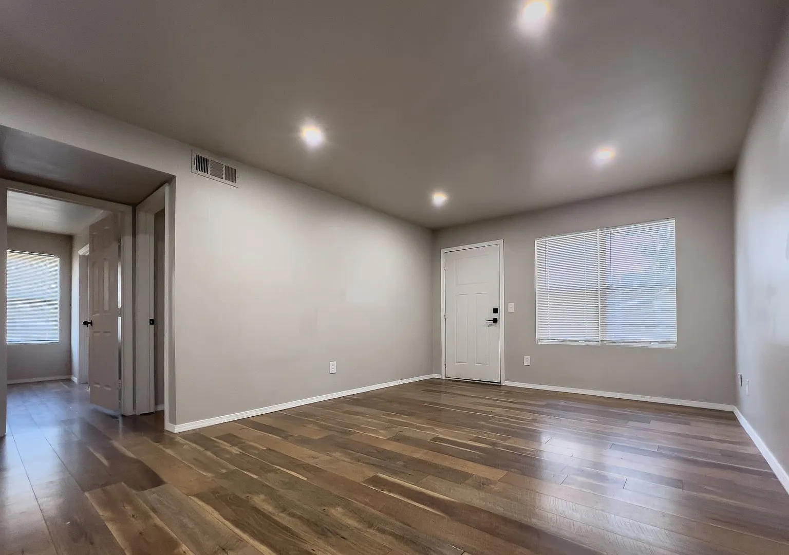 Modern Comfort in Paseo Arts District - Welcome to 735 NW 30th, #4! — Photo 3