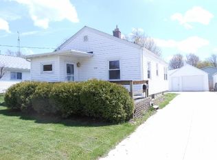 3609 W Marshall St, Manitowoc, WI 54220