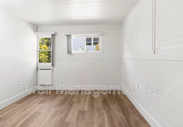 4535 Upland St — Photo 15