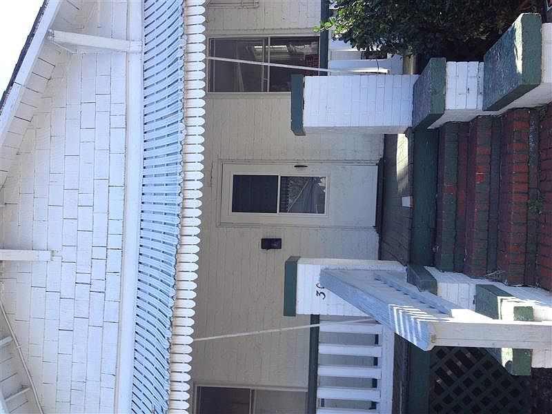 2nd image of 30 13th St SW