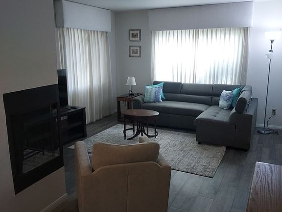 4th image of 1904 Las Palmas Ln APT 103