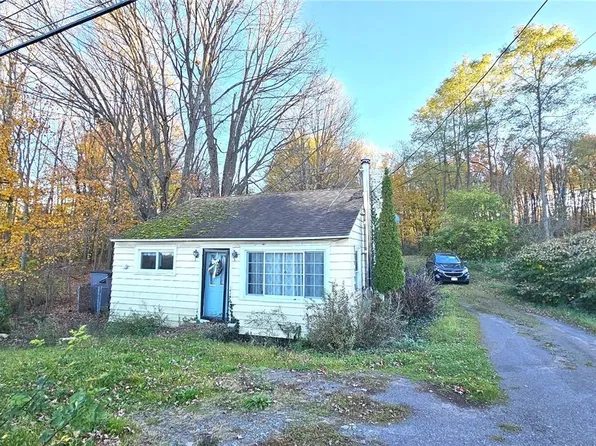 2863 E Main St, Parish, NY 13131