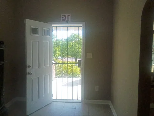 2515 Reisterstown Rd Photo 1