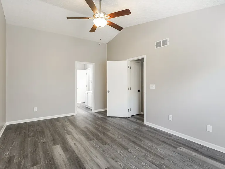 448 Springwood Lake Dr — Photo 11