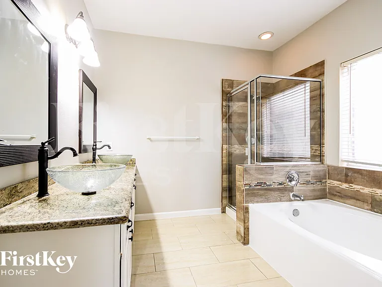 18222 Noble Forest Dr — Photo 11