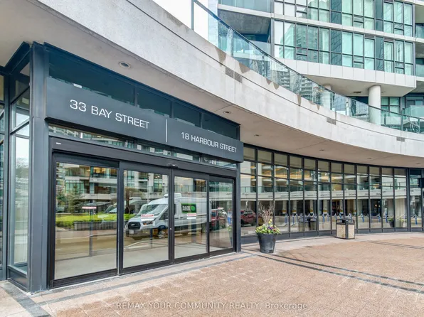 33 Bay St, Toronto, ON