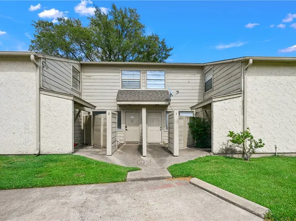 4405 Carter Creek Pkwy APT 5, Bryan, TX 77802