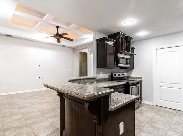 3409 Ozark Ave — Photo 3
