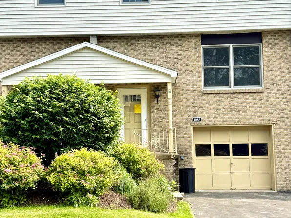1083 Cunningham Dr, Victor, NY 14564