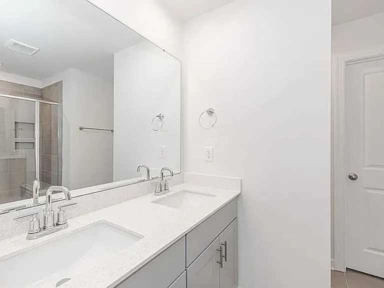 4415 Millennium Ave — Photo 37