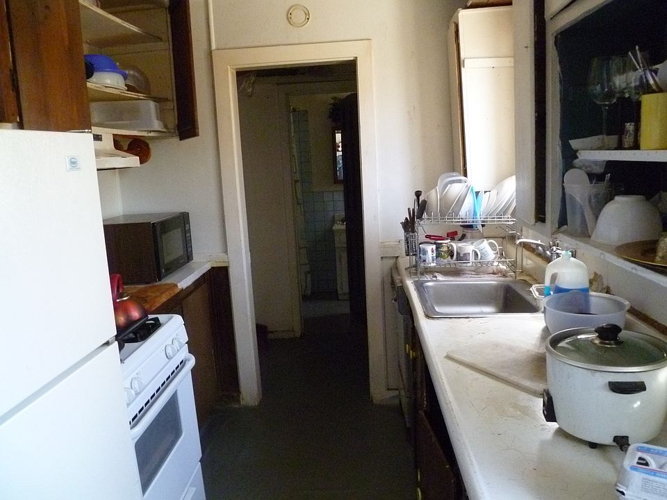 2nd image of 12639 Debell St