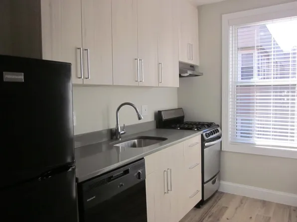 4016 Calvert St NW APT 2, Washington, DC 20007