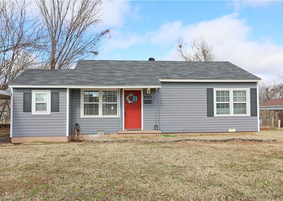 1st image of 4525 SE 27th St