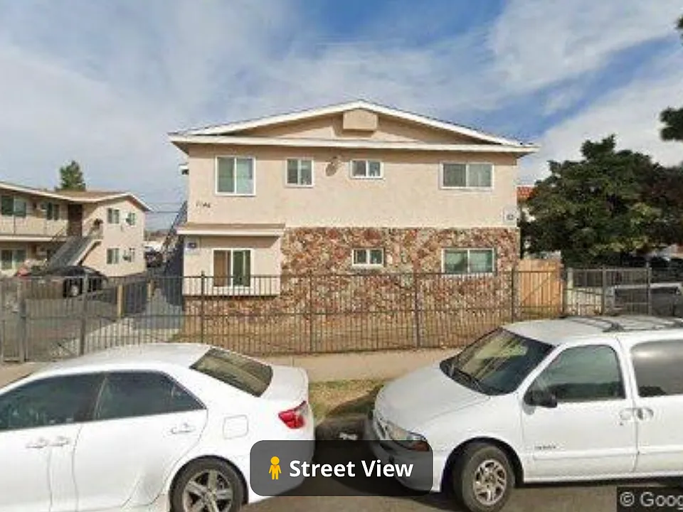 1140 E Lexington Ave #F