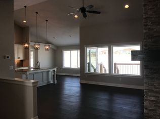 9221 Caras Way, Manhattan, KS 66502