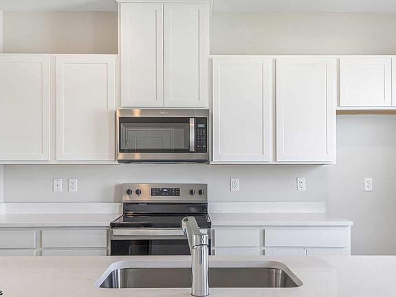 4th image of 761 Mulligan Ct
