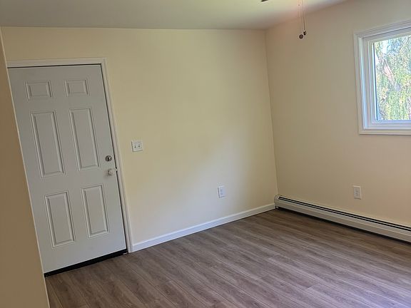 5th image of 23 N Grandview Ter APT C
