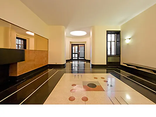 Sold by Corcoran | media 14