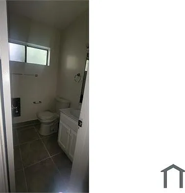 15252 Nordhoff St #3 — Photo 5
