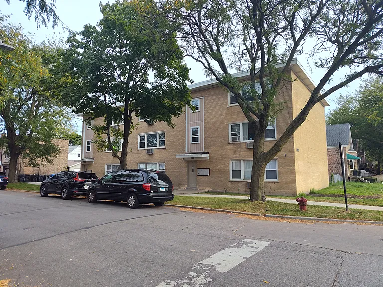 3601 S Damen Ave #2B — Photo 11