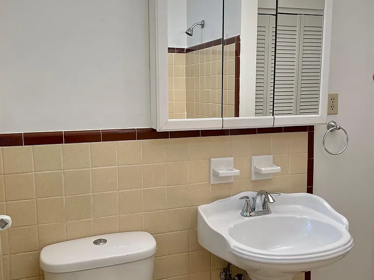 6711 Sunny Brook Ln — Photo 12