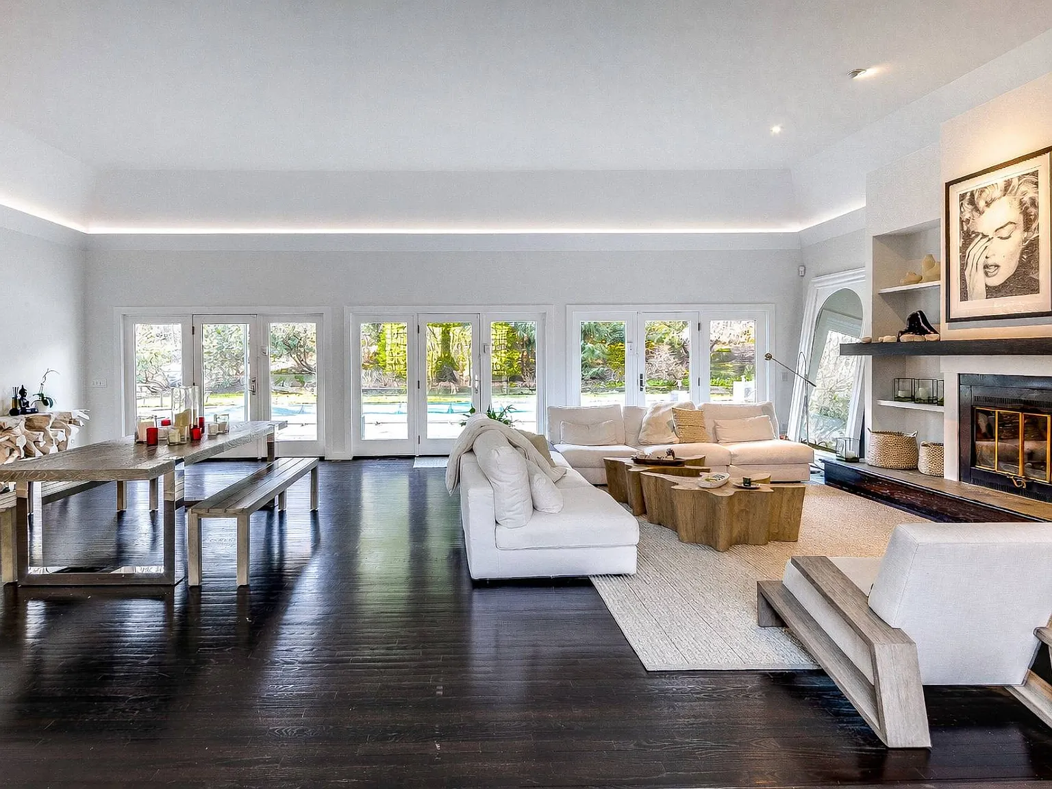 Contemporary Bridgehampton Getaway — Photo 2
