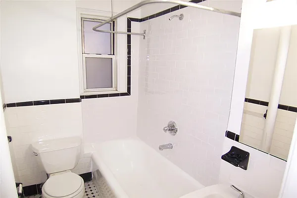 Rented by Maz Group NY | media 6