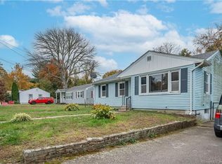 17 Gillette Rd, Norwich, CT 06360