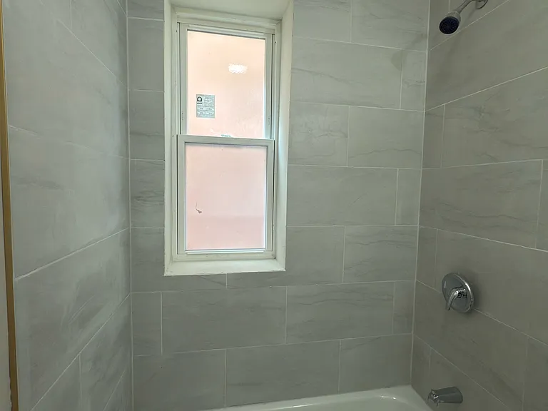 6709 S Carpenter St #2F — Photo 7